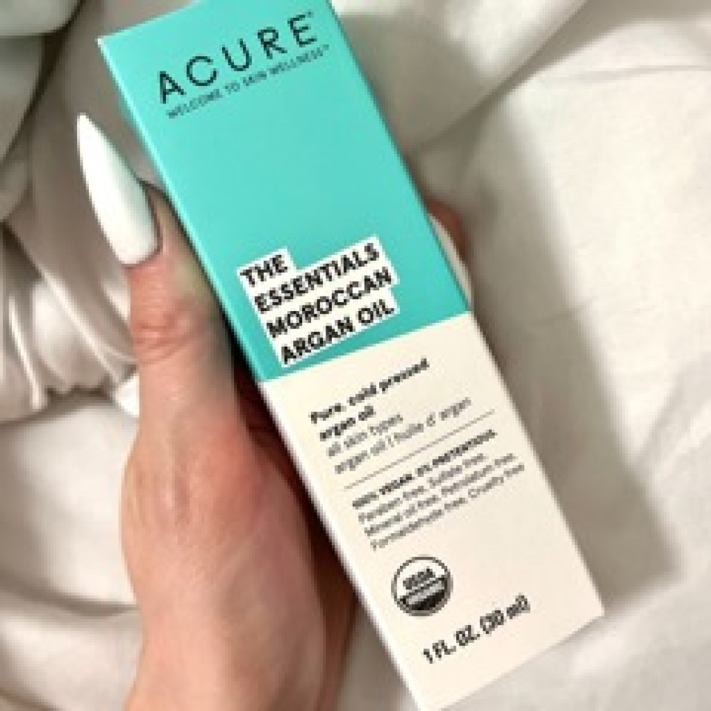 زيت الأرجان المغربي للعنايه بالبشعر والبشره من اكيور 30مل